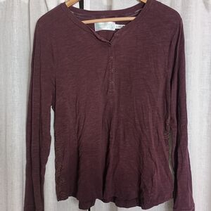 Aventura Women's Long Sleeve Tee - Burgundy